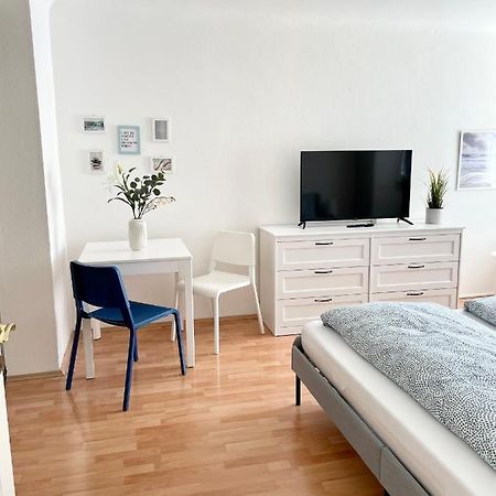 Cosy Apartment Near Schoenbrunn & Meidlinger Market Wien Eksteriør billede